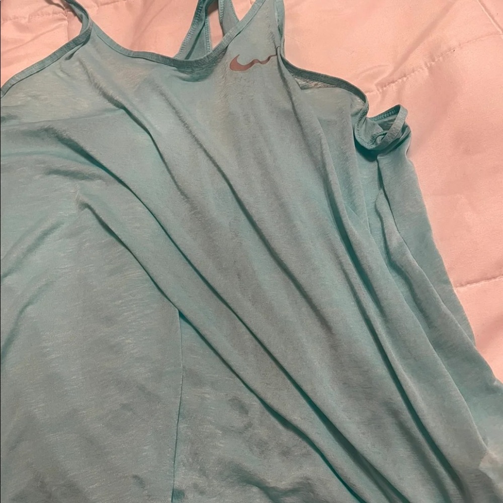 Nike tank